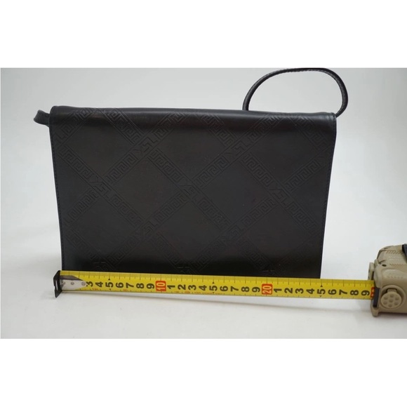 Yves Saint Laurent Black Shoulder Bag - Picture 11 of 12